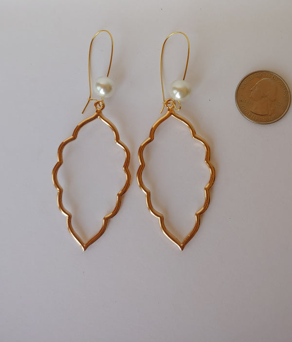 Gold w/Pearl Earrings