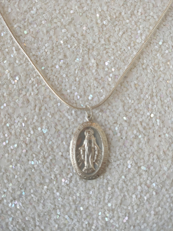 Miraculous Medal in .925 Sterling Silver Necklace