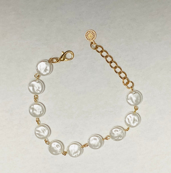 Pearl bracelet