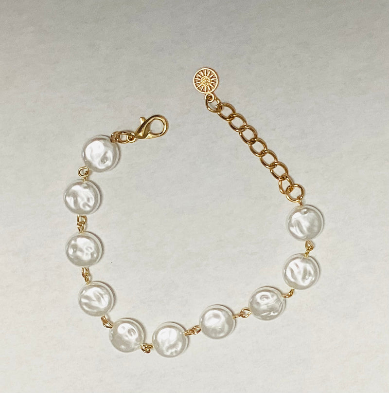 Pearl bracelet